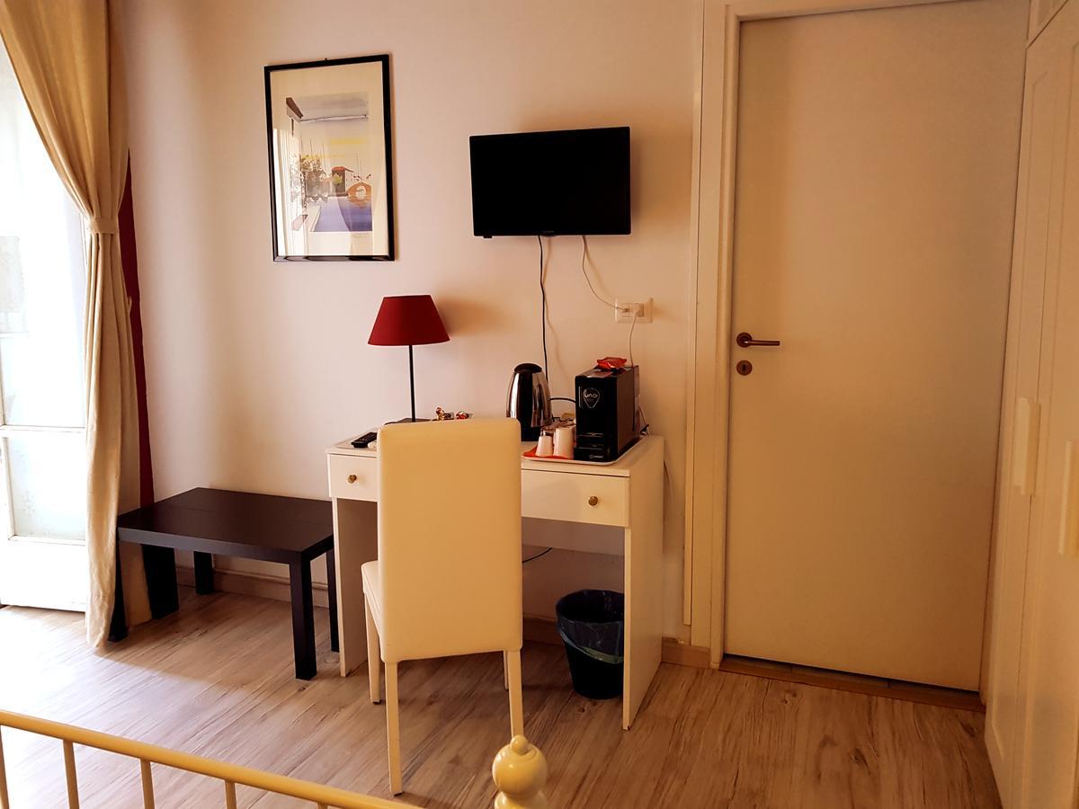 Oberdan Bed & Breakfast Catánia Buitenkant foto